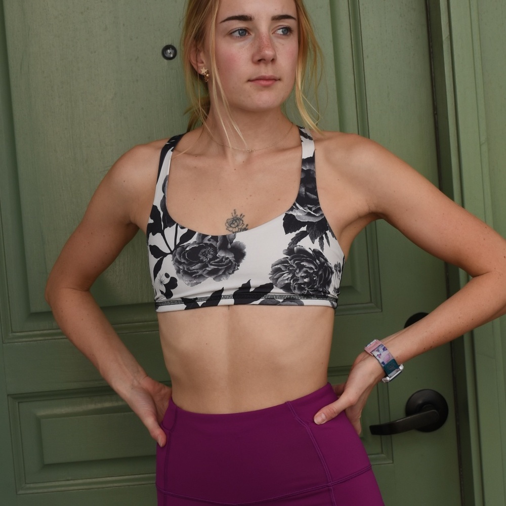 Lululemon ~ Free To Be Bra